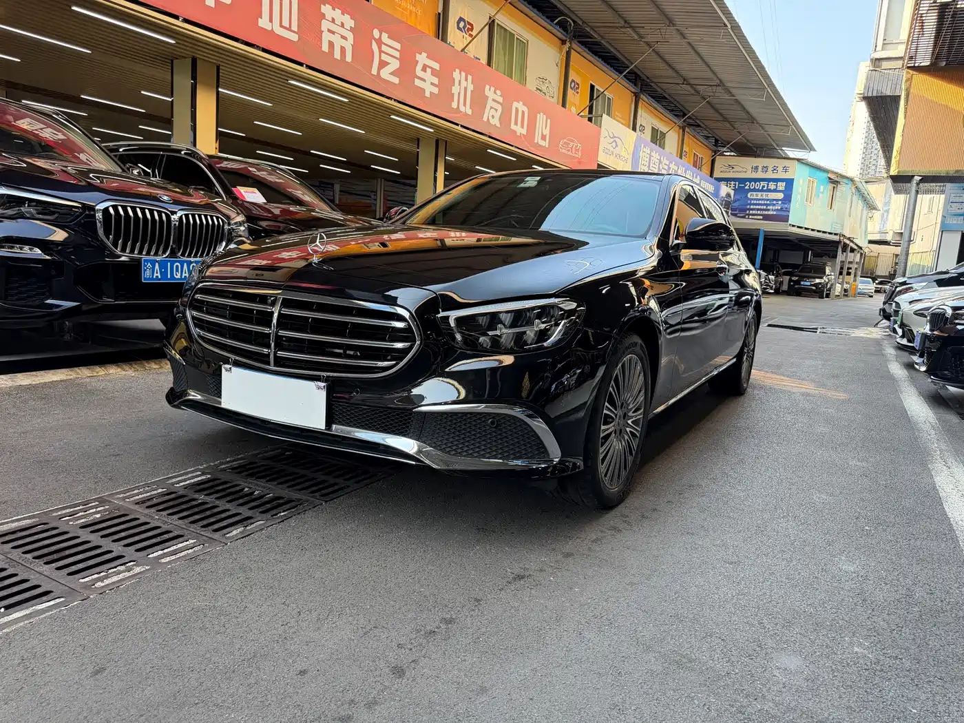 Mercedes-Benz E-Class 2023 E 300 L Fashion