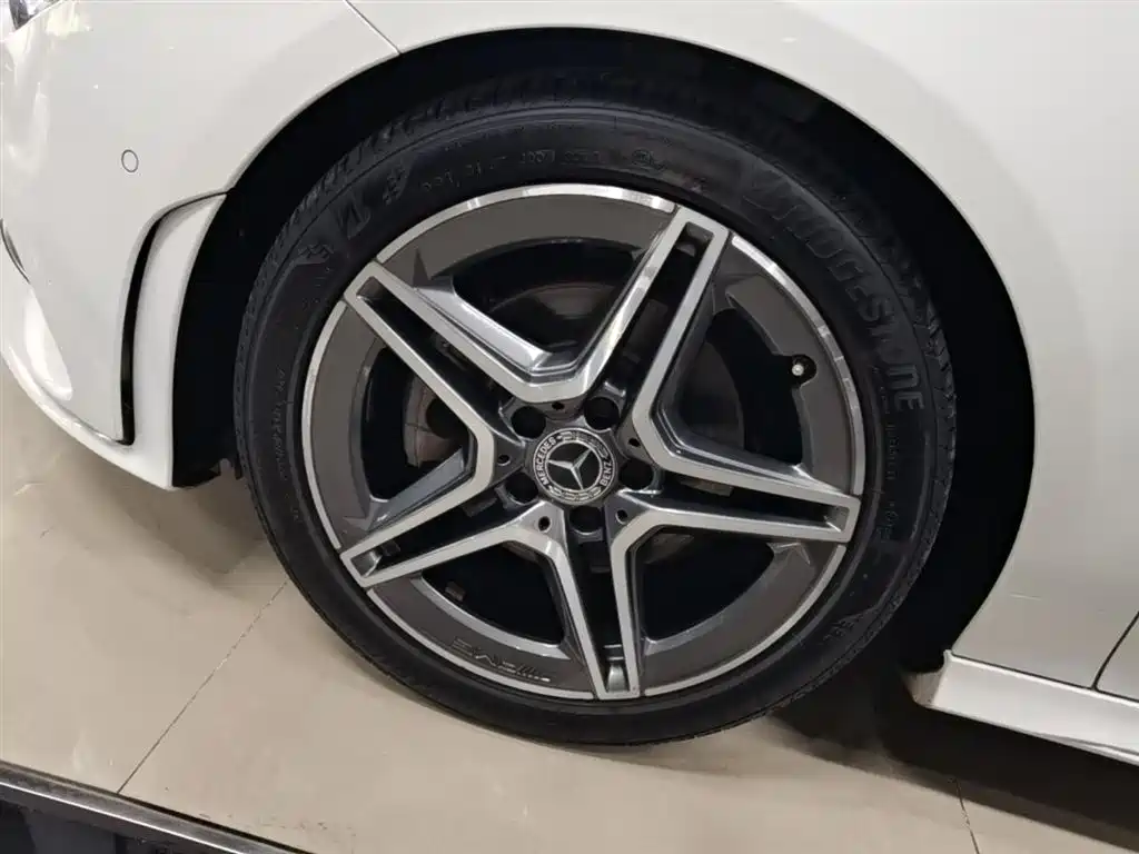 Mercedes-Benz CLA (Import) 2021 CLA 200 фото 23