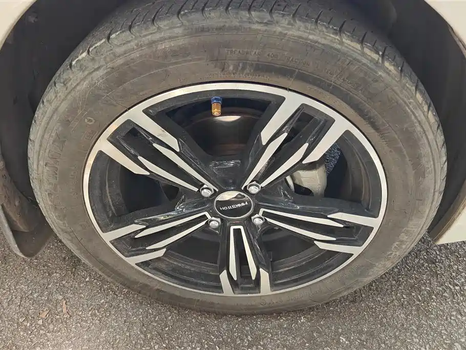 Hyundai Verna 2014 1.4L Manual Fashion GS фото 6