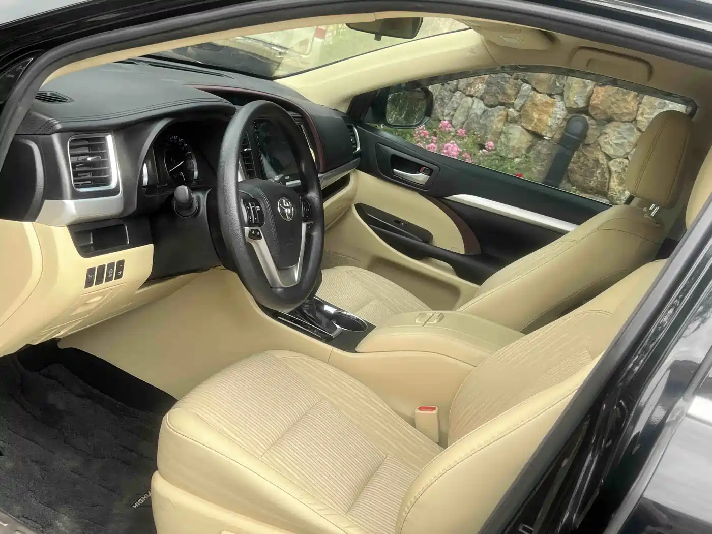 Toyota Highlander 2017 2.0T 4WD Elite 7-Seater фото 6