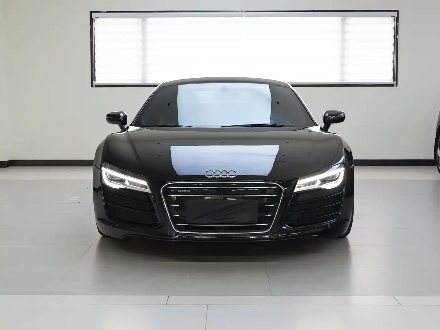 Audi R8 2014 5.2 FSI quattro фото 2