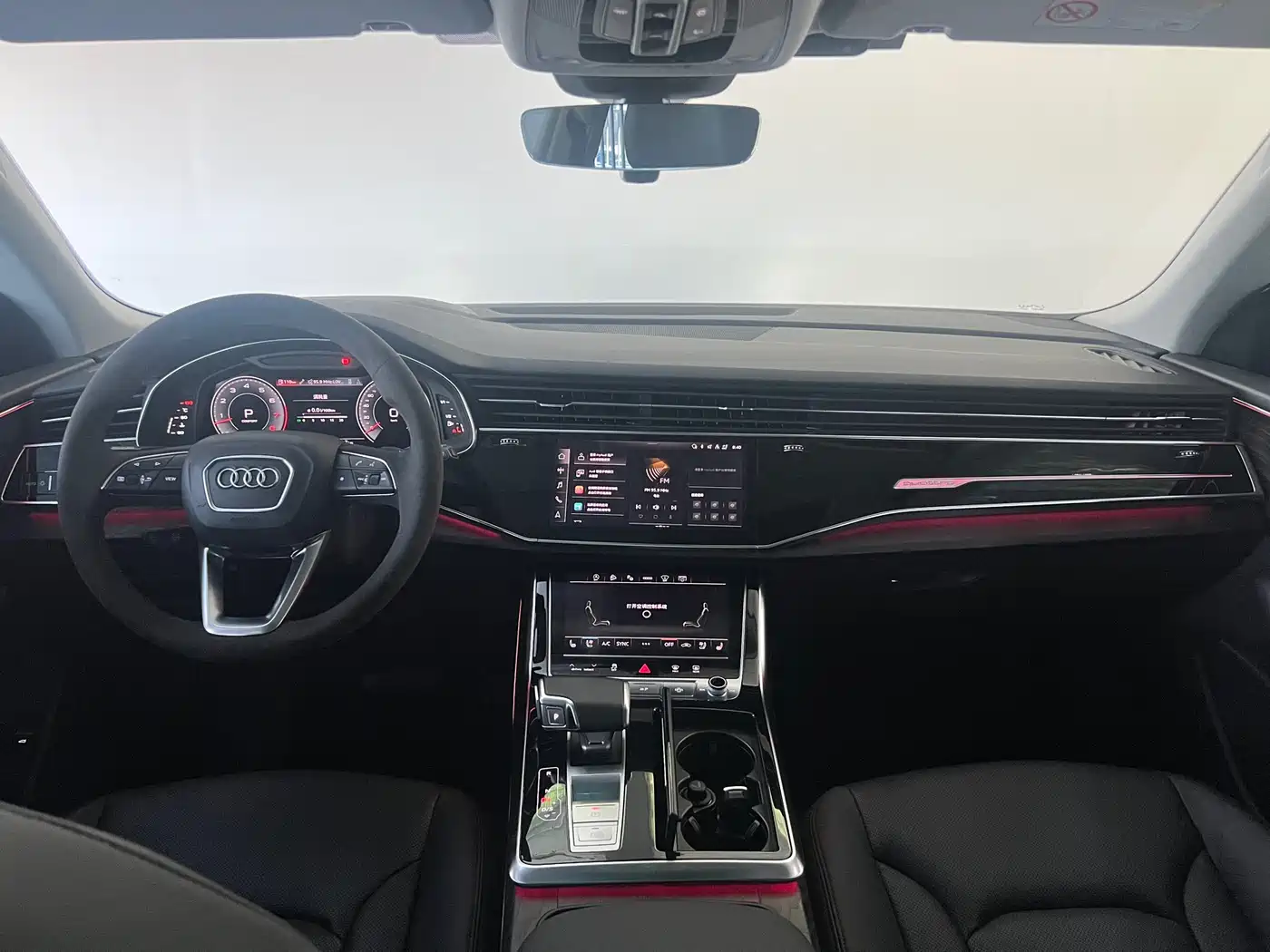 Audi Q8 2022 55 TFSI Luxury Dynamic фото 11