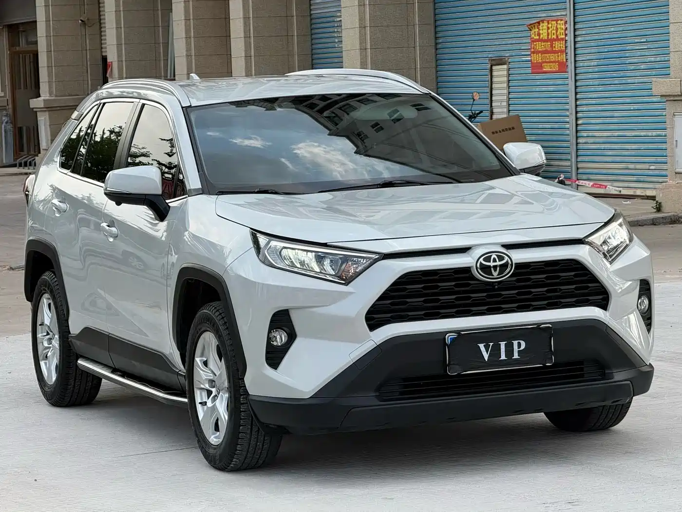 TOYOTA RAV4 RONGFANG