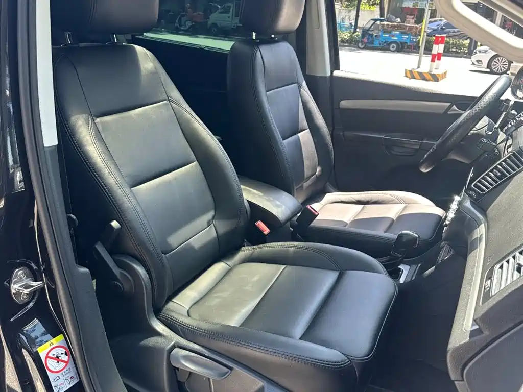 Volkswagen Sharan 2014 2.0TSI Standard фото 7