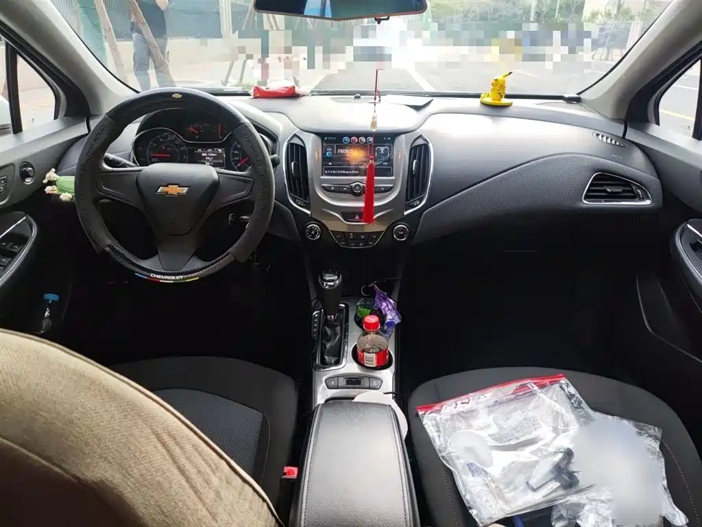 Chevrolet Cruze 2017 1.5L Automatic Pioneer Sunroof фото 13