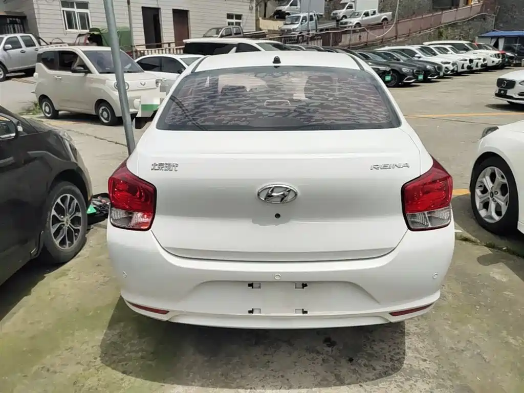 Hyundai Verna 2017 1.4L Manual Color Edition (China V) фото 6