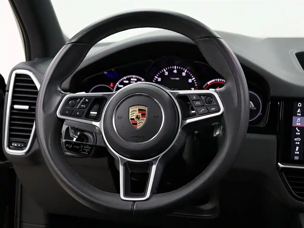 Porsche Cayenne 2019 Cayenne 3.0T фото 16