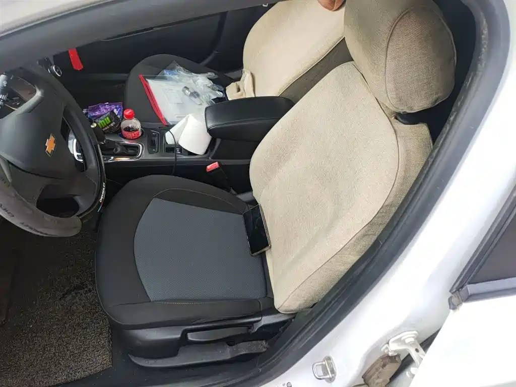 Chevrolet Cruze 2017 1.5L Automatic Pioneer Sunroof фото 8