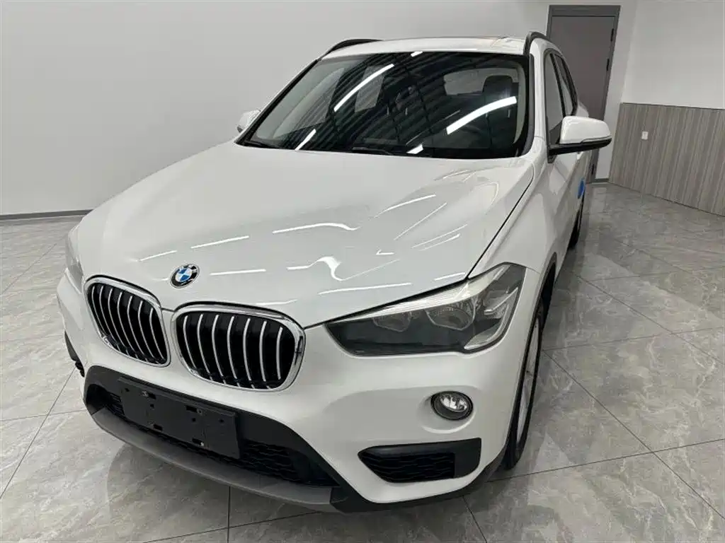 BMW X1 2018 sDrive18Li Fashion Model