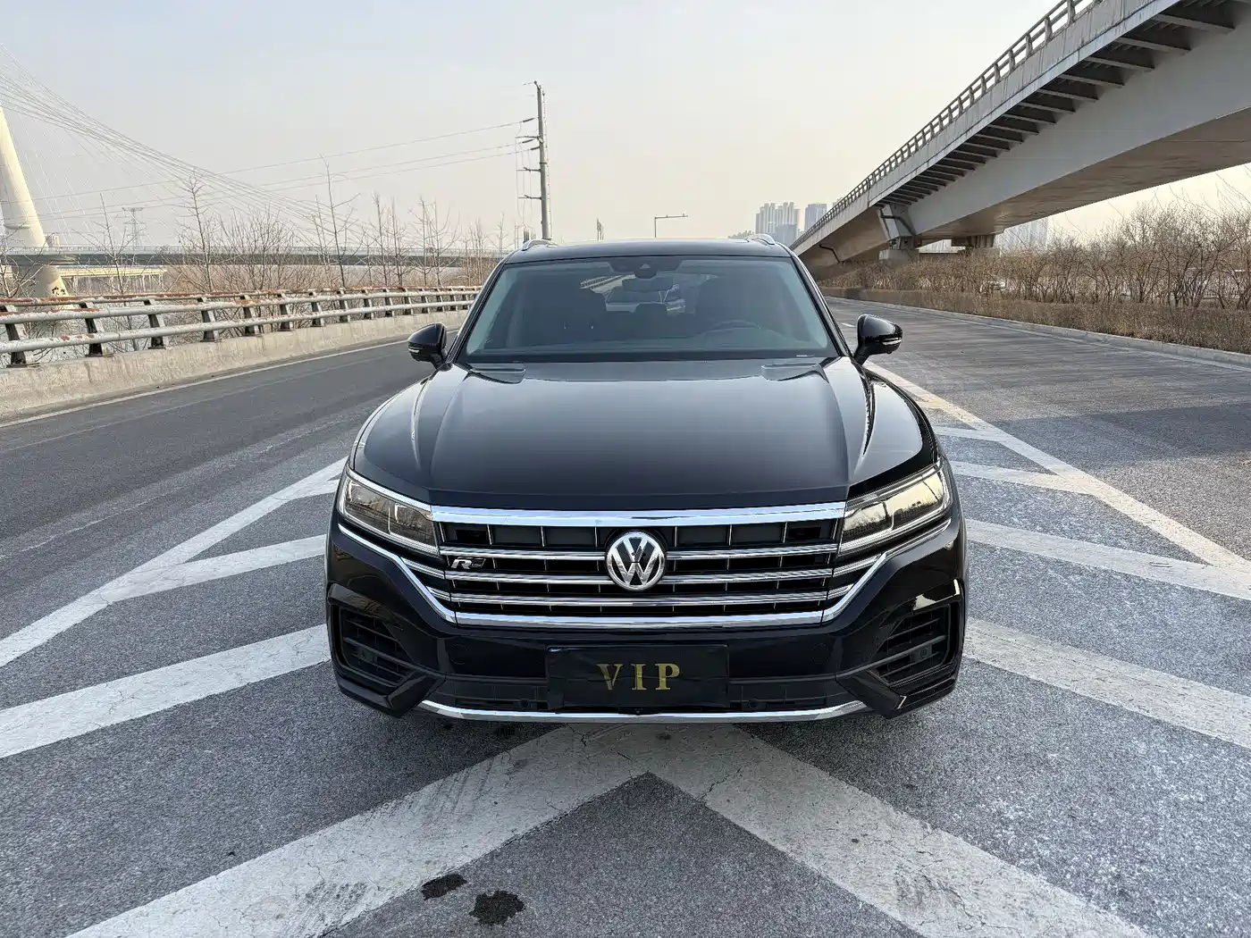 Volkswagen Touareg 2019 3.0TSI Sharp Edge Edition China VI фото 2