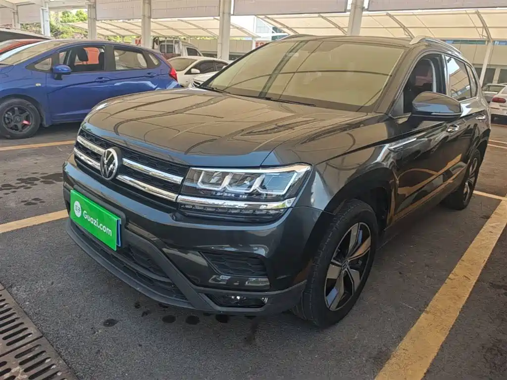 VOLKSWAGEN TUYUE