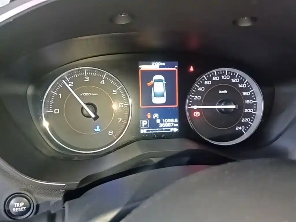 Subaru XV 2020 2.0i AWD Luxury Edition with EyeSight фото 8