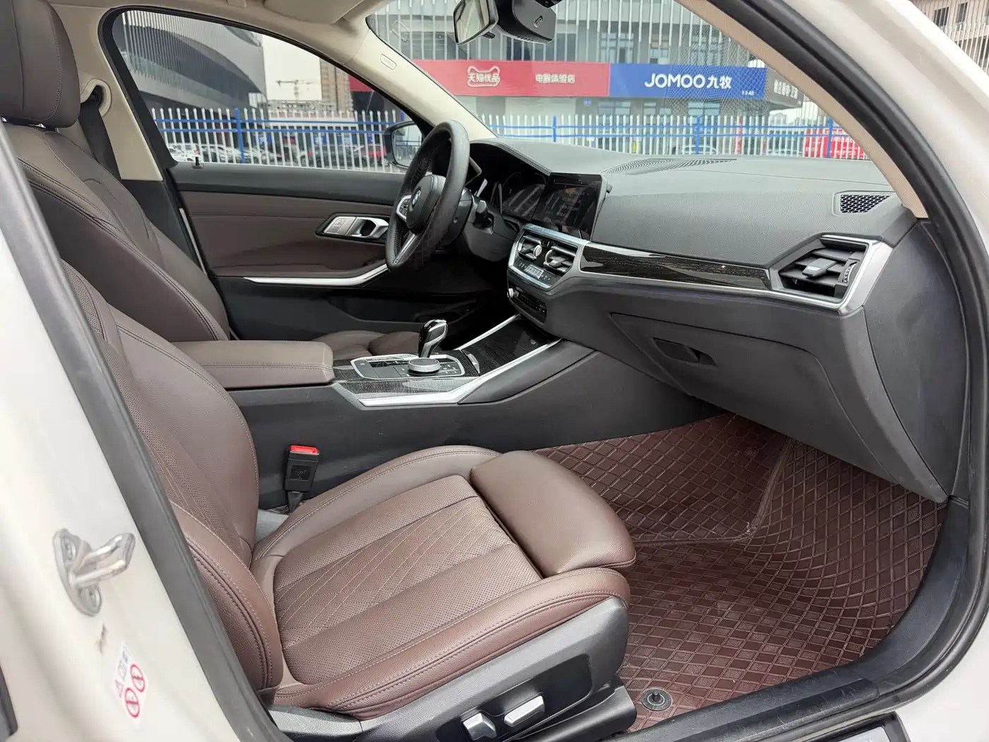 BMW 3 Series 2022 325Li M Sport Package фото 19