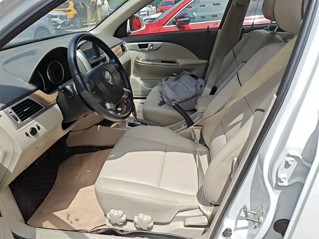 Buick Excelle 2015 1.5L Automatic Premium фото 14