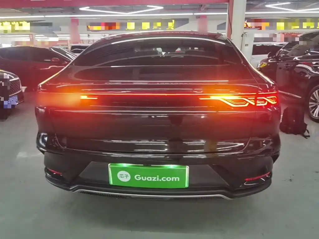 BYD Han 2022 DM-i 121KM Premium Edition фото 6