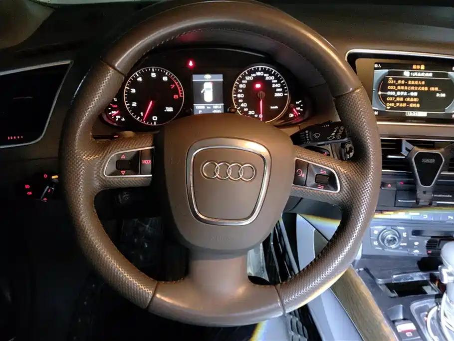Audi Q5 2011 2.0TFSI Luxury фото 15