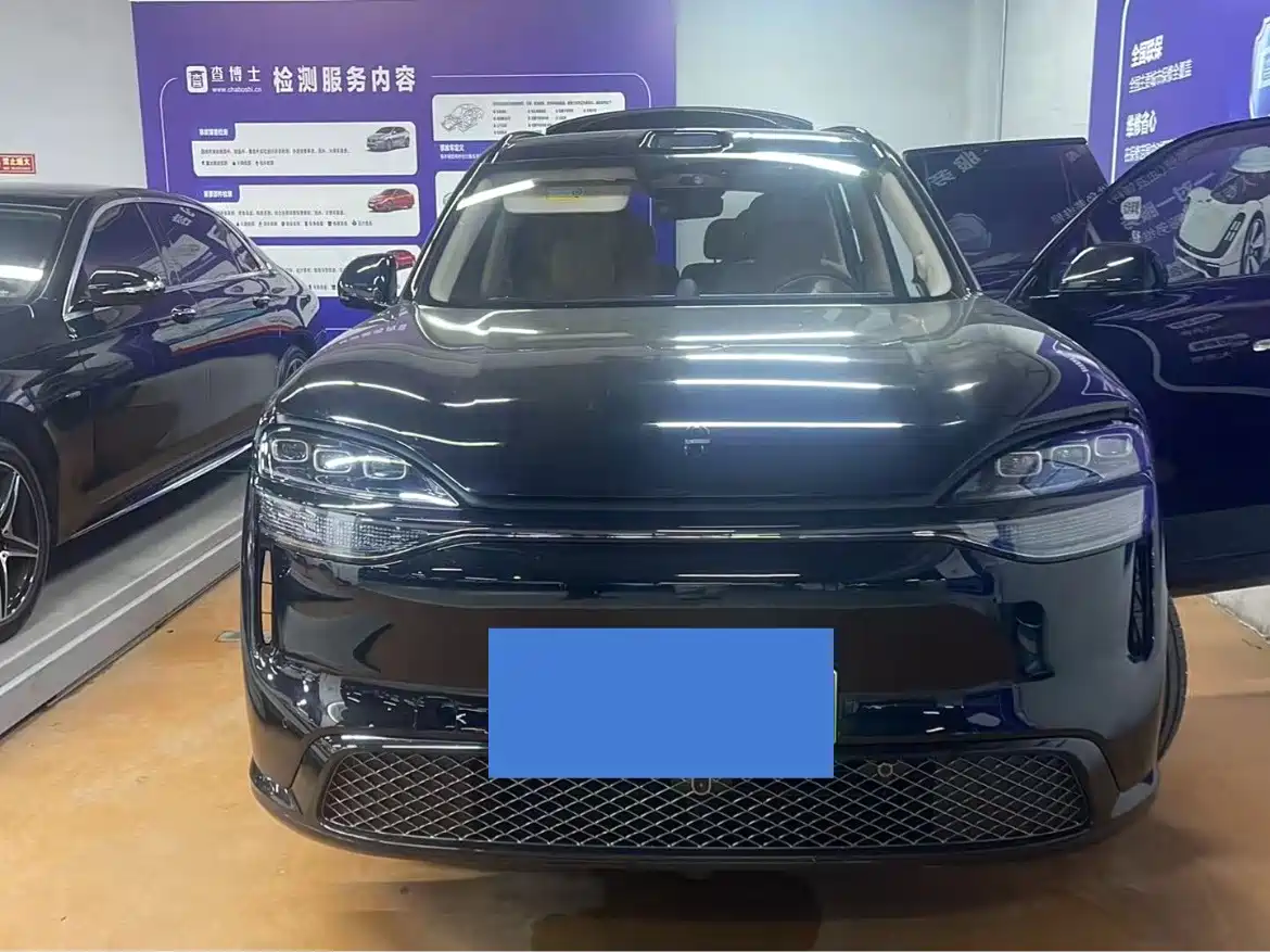 2026 AITO Wenjie AITO M9