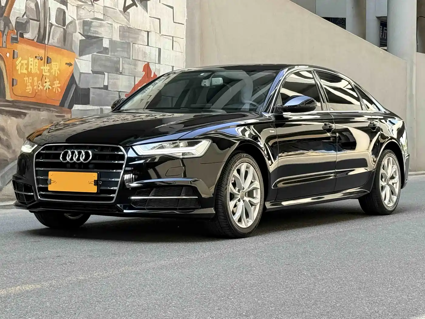 Audi A6L 2018 30th Anniversary 35 TFSI Fashion
