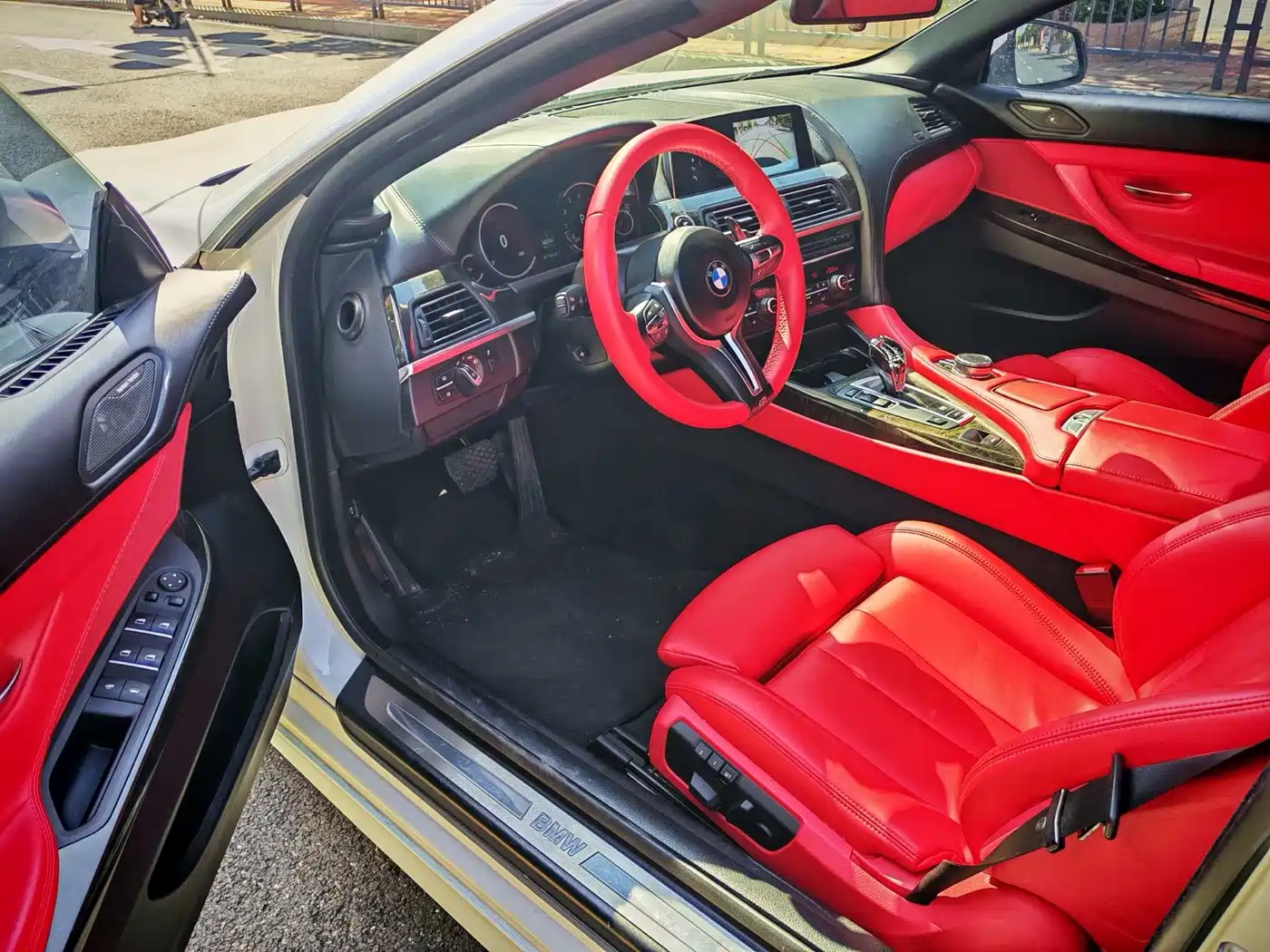 BMW 6 Series 2016 640i Convertible фото 18