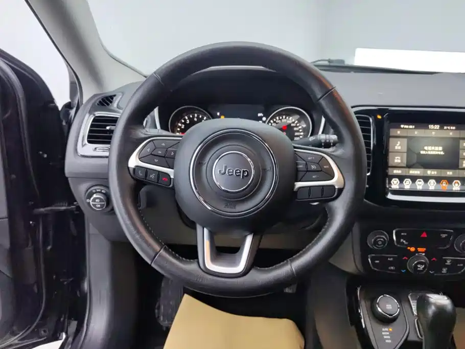 Jeep Compass 2020 2019 220T Automatic Family AWD