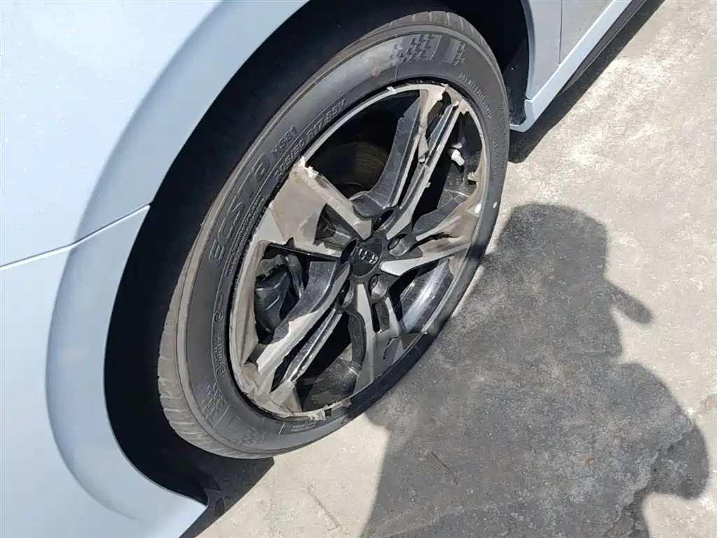 Geely Binrui 2026 2024 Binrui COOL 1.5T DCT Soaring Dragon Edition