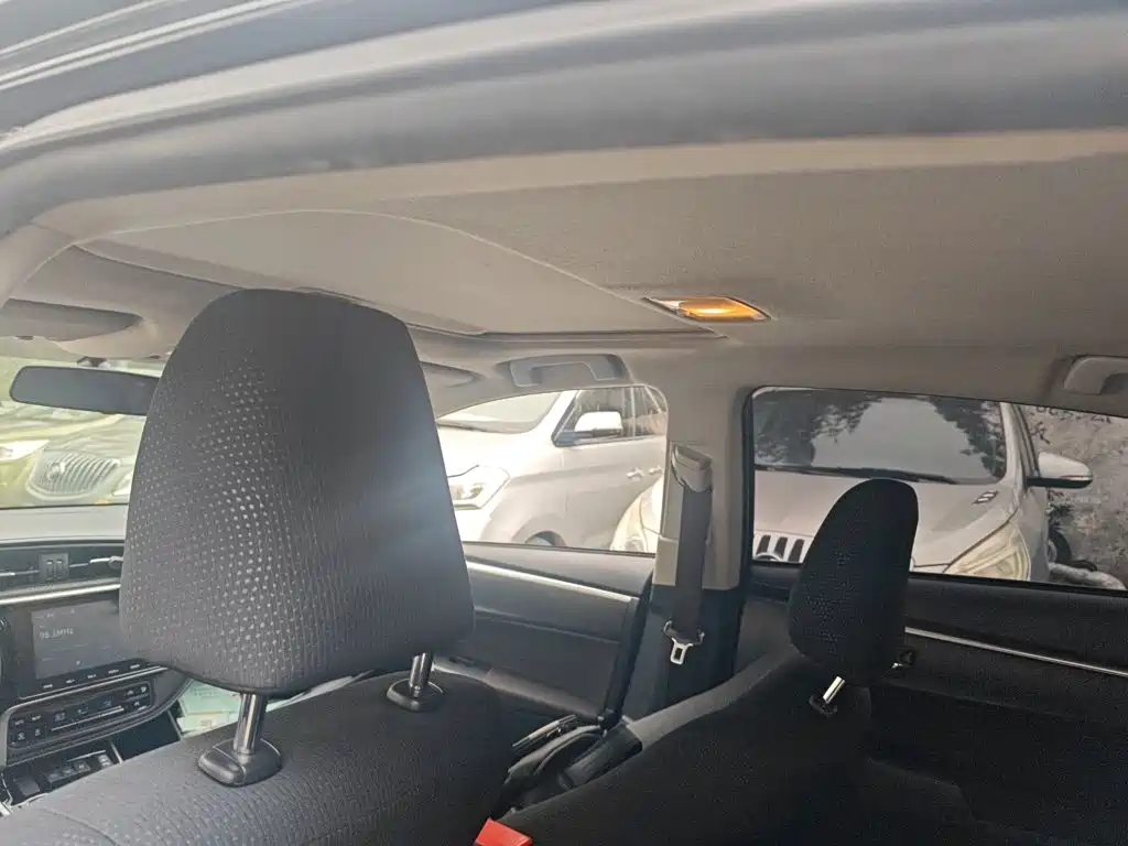 Toyota Levin Twin Engine E+ 2019 2019 1.8PH V E-CVT Luxury Edition
