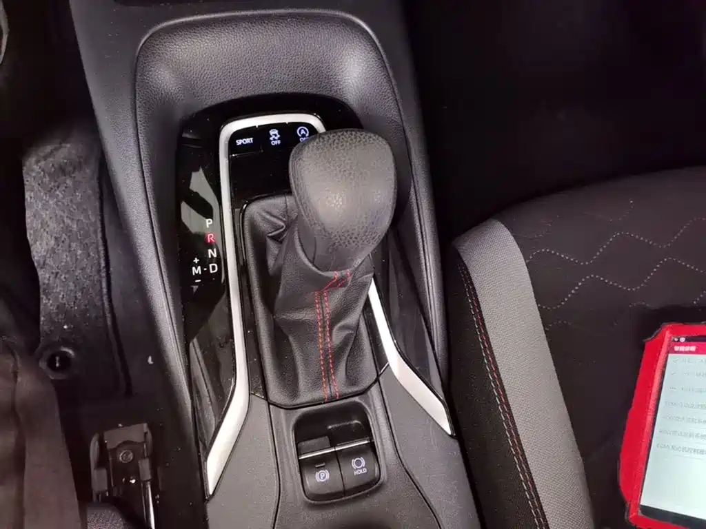 Toyota Corolla 2021 1.2T S-CVT Elite PLUS Edition фото 14