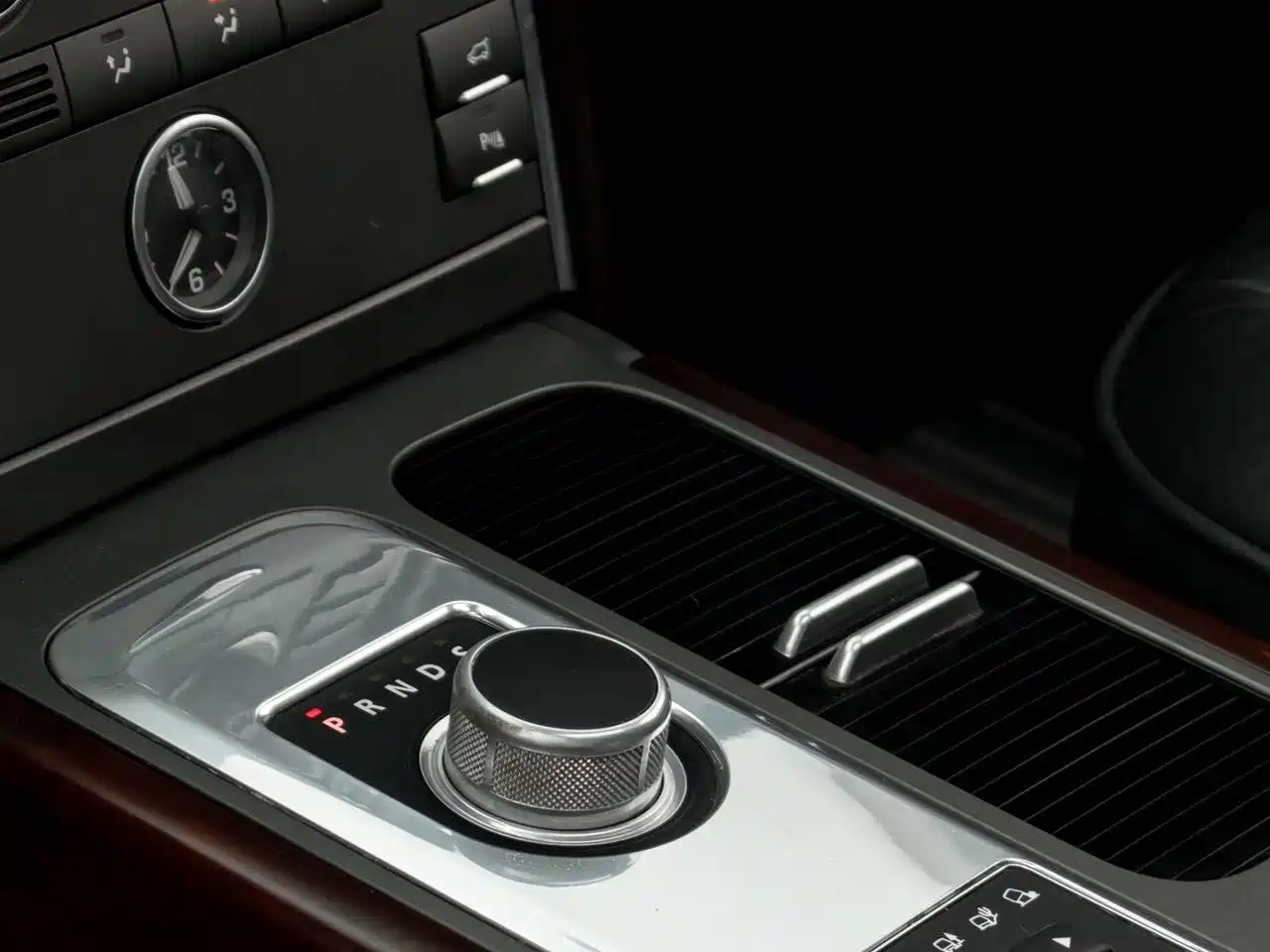 Land Rover Range Rover 2012 4.4 TDV8 фото 12