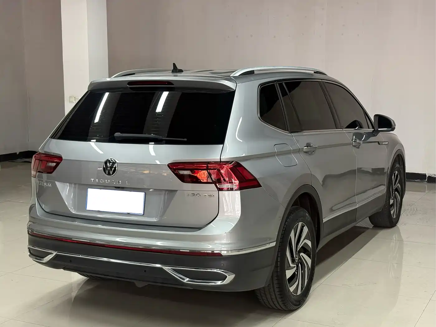 Volkswagen Tiguan L 2022 330TSI Automatic 2WD Smart Edition фото 6