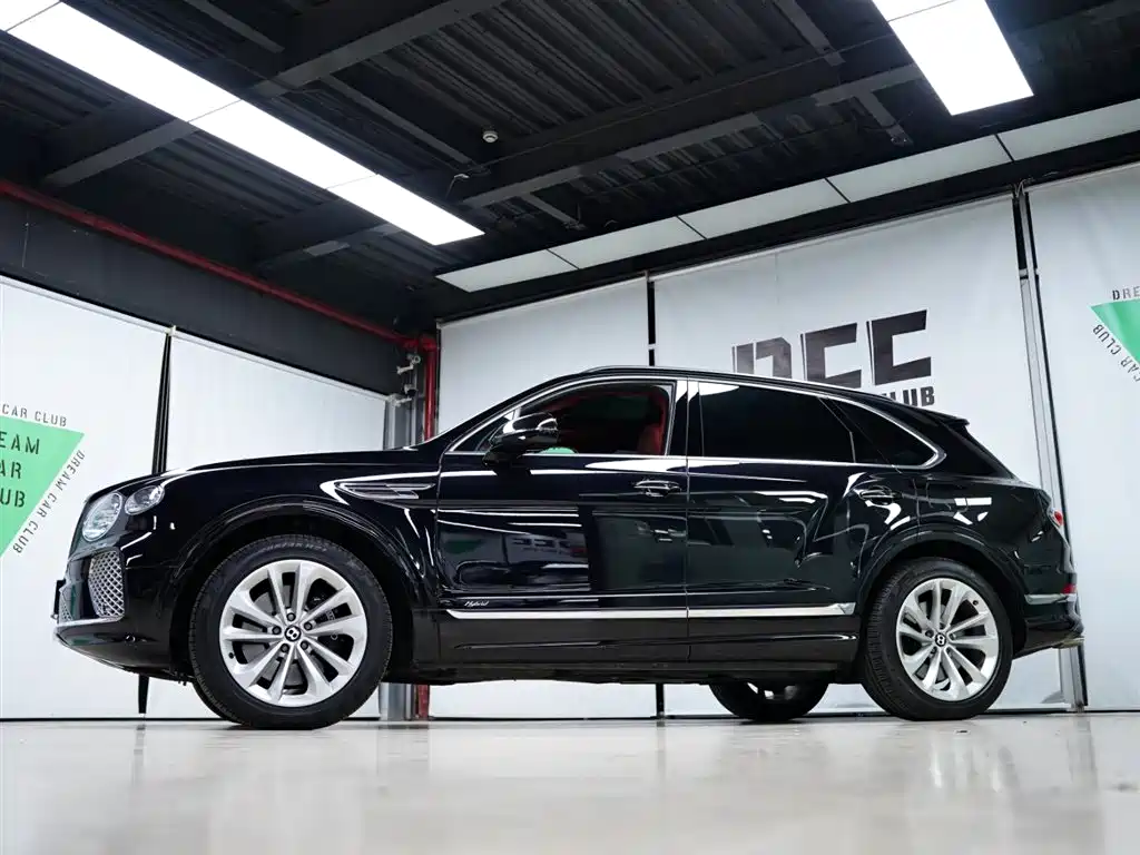 Bentley Bentayga Hybrid 2021 2021 3.0T PHEV