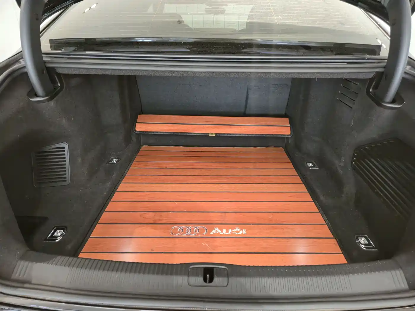 Audi A8 2021 A8L 55 TFSI quattro Luxury фото 25