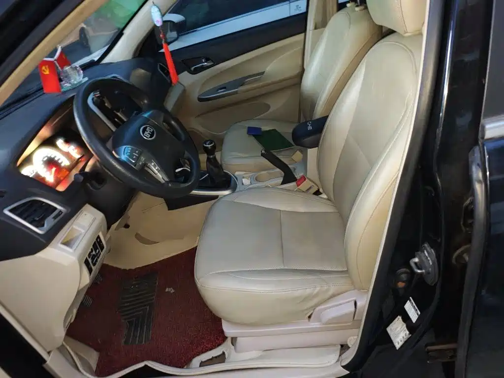 BYD F3 2015 2015 Energy-saving Edition 1.5L Manual Premium