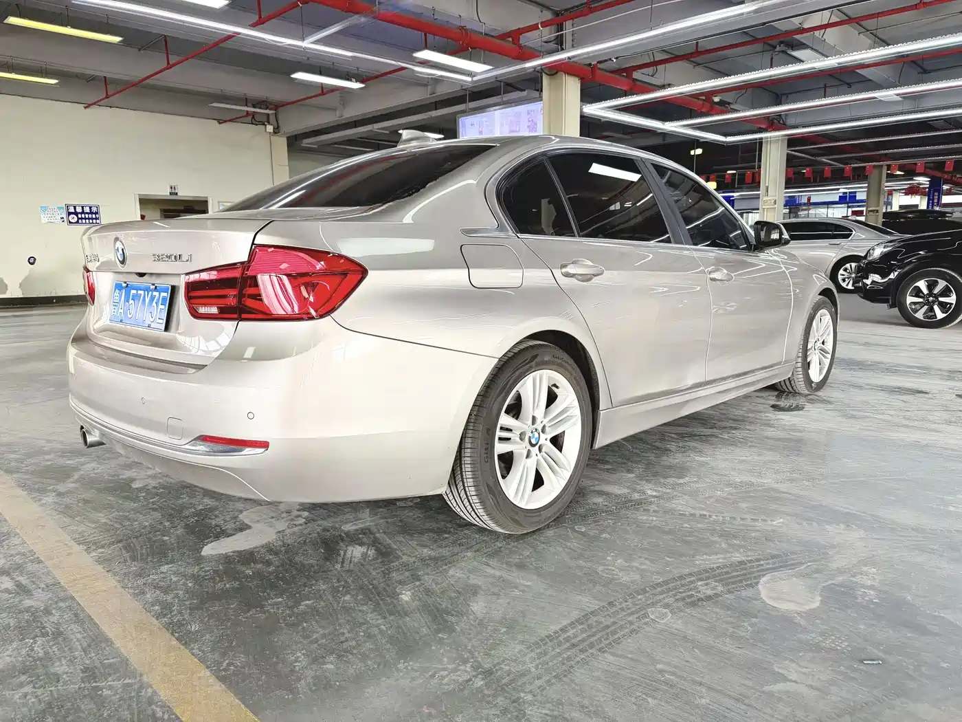 BMW 3 Series 2017 320Li Fashion фото 6