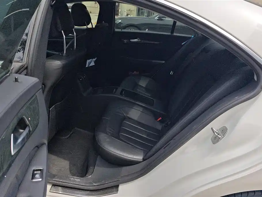 Mercedes-Benz CLS 2012 CLS 300 CGI фото 11