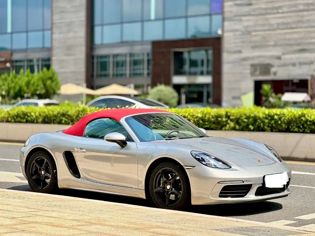Porsche 718 2018 Boxster 2.0T фото 3