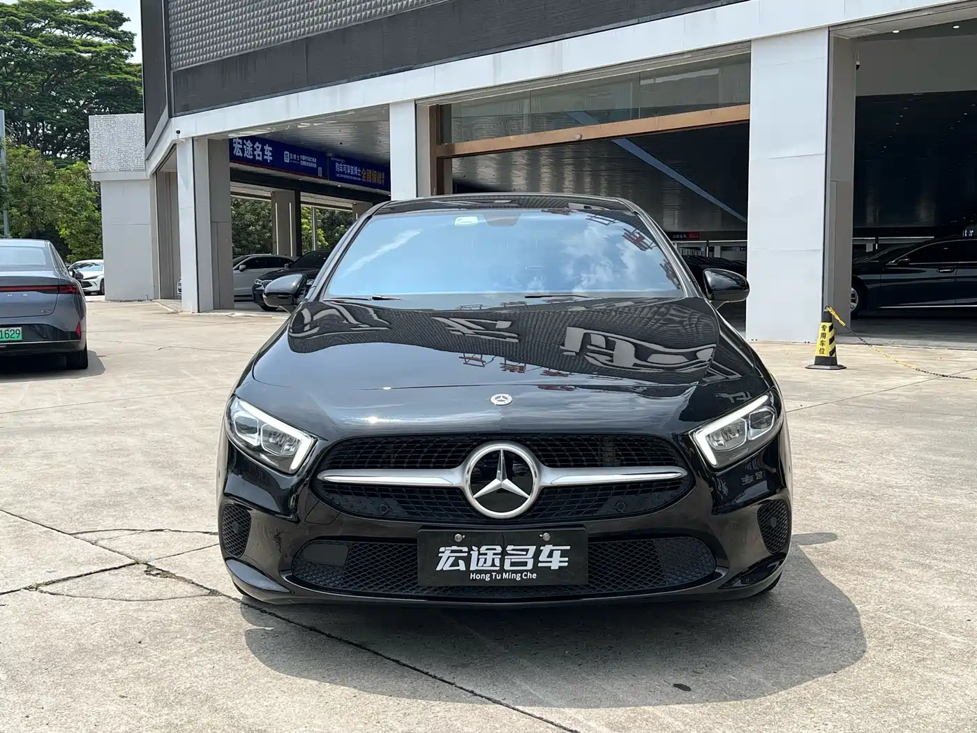 Mercedes-Benz A-Class 2019 A 200 L фото 2