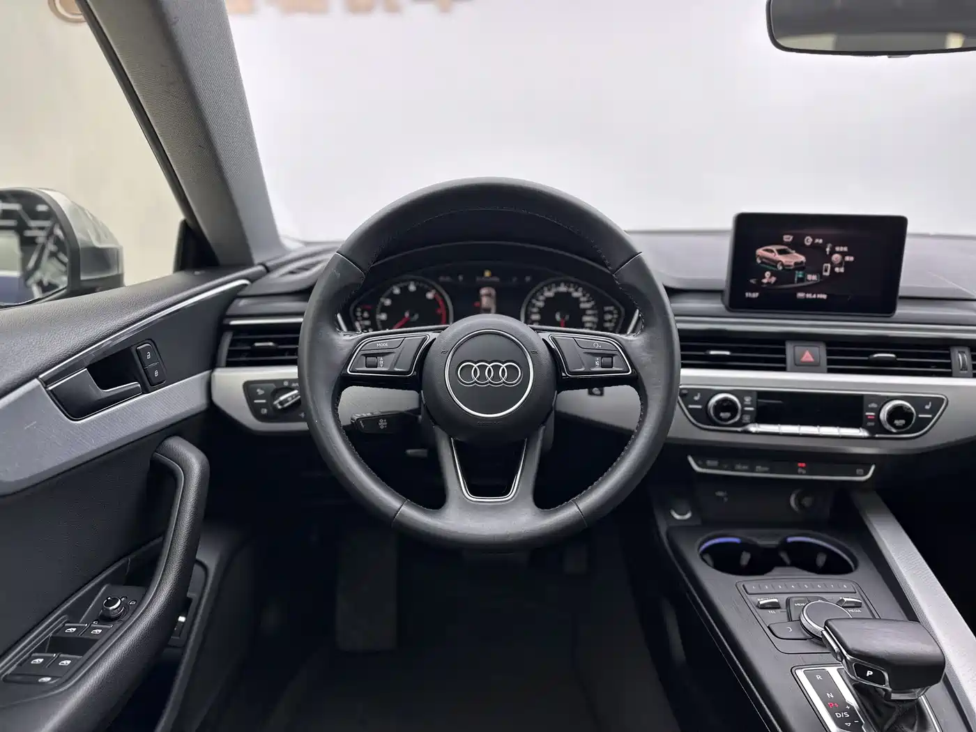 Audi A5 (Import) 2019 Sportback 40 TFSI Fashion фото 6