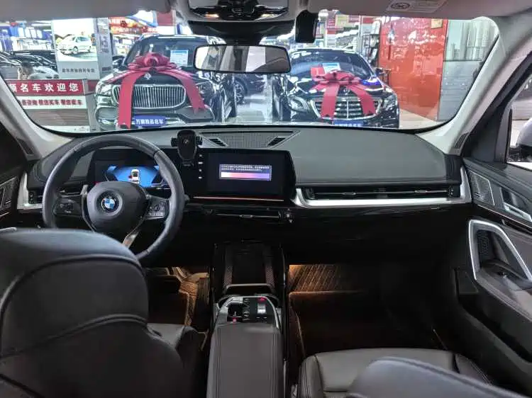 BMW X1 2023 sDrive25Li X Design Package фото 13