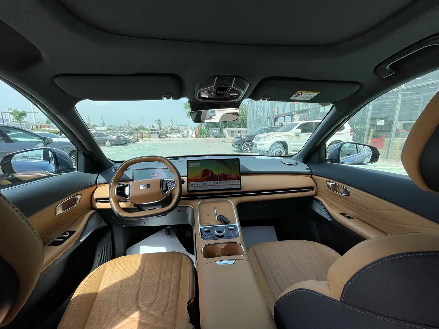 Geely Galaxy Galaxy Starship 7 EM-i 2025 120km Navigation Edition фото 5