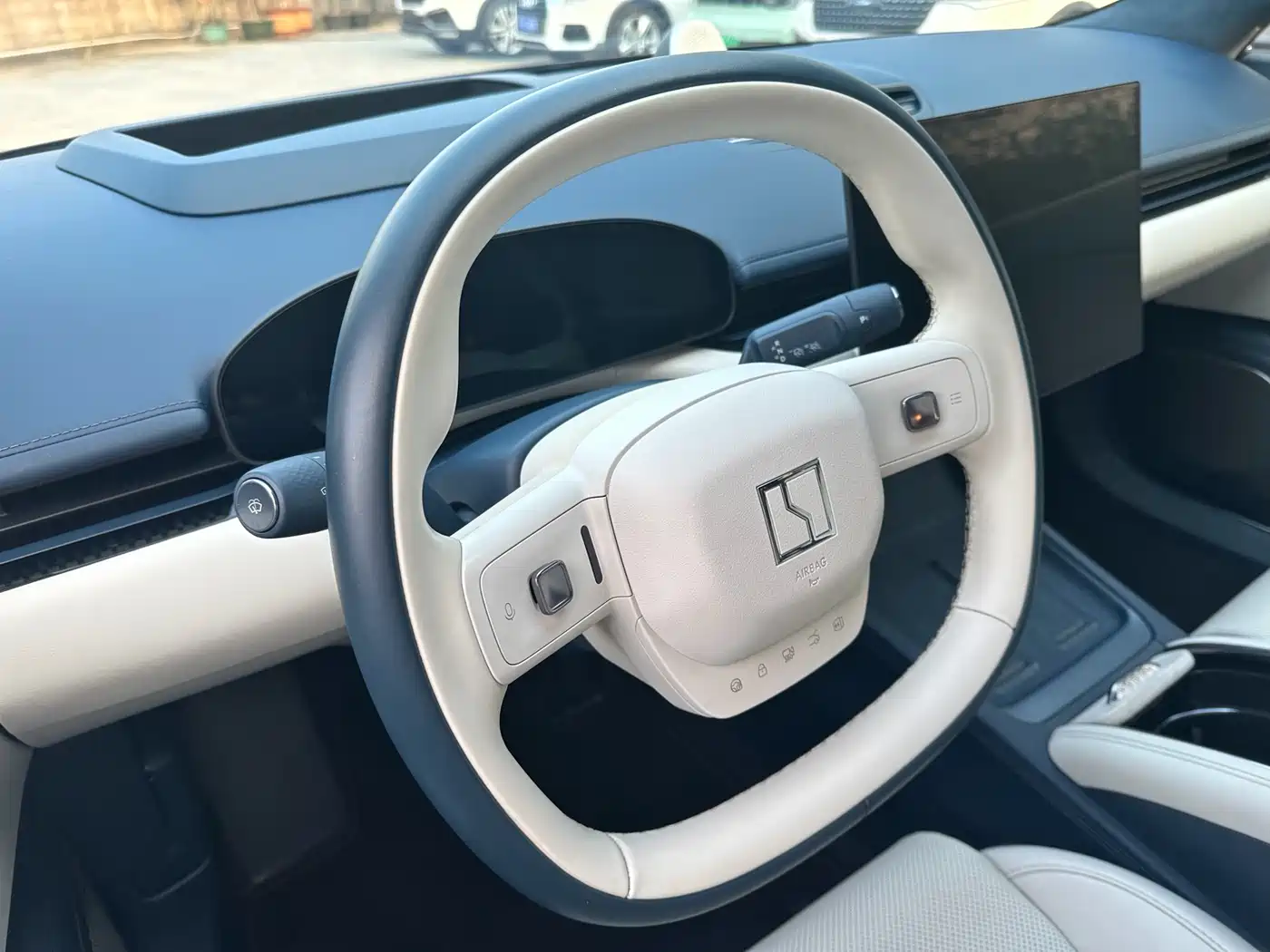 ZEEKR EXTREME KRYPTON 007