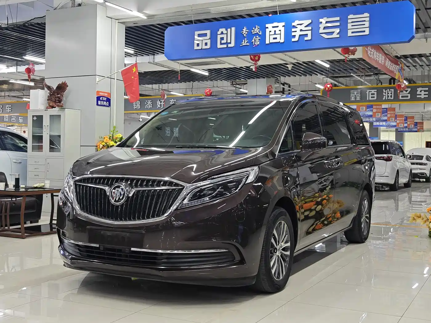 Buick GL8 2018 ES 28T Luxury Type China VI
