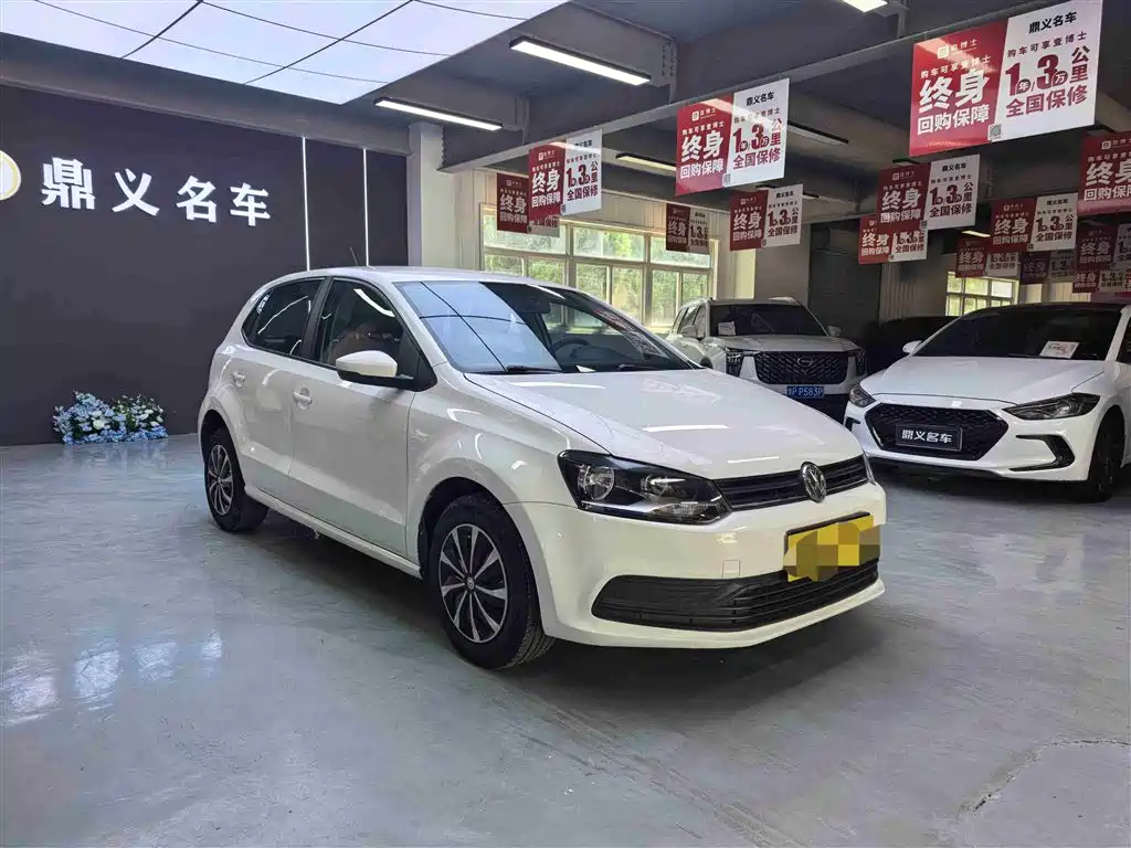 Volkswagen Polo 2018 1.5L Auto Safe Drive фото 3