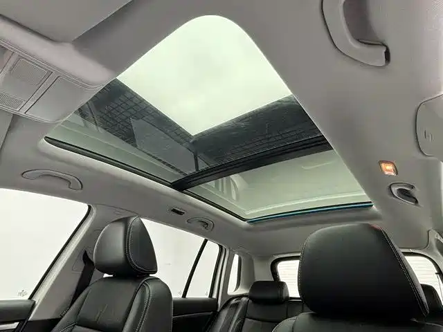 Volkswagen Tiguan 2016 280TSI Automatic 2WD Silk Road Comfort фото 14