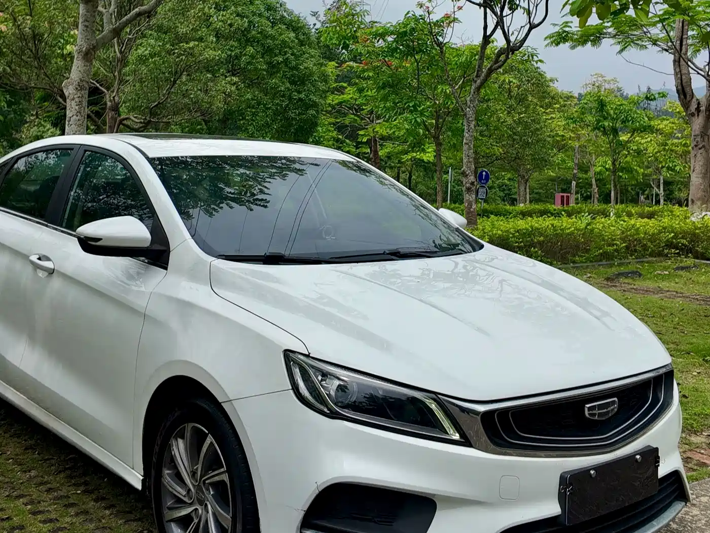 Фото 5 - Geely Binrui
