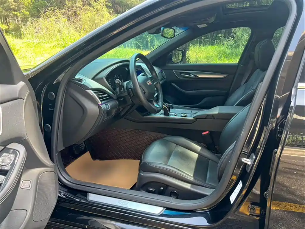 Cadillac CT5 2022 28T Luxury (Standard) фото 17