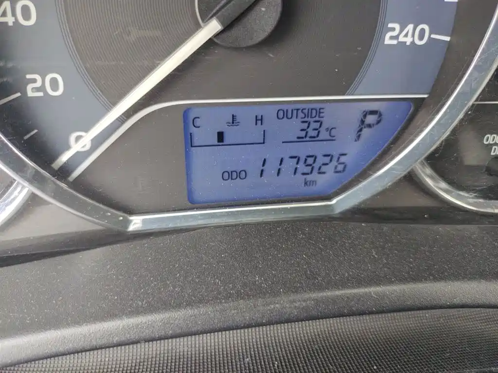 Toyota Corolla 2017 Facelift 1.2T S-CVT GL фото 5