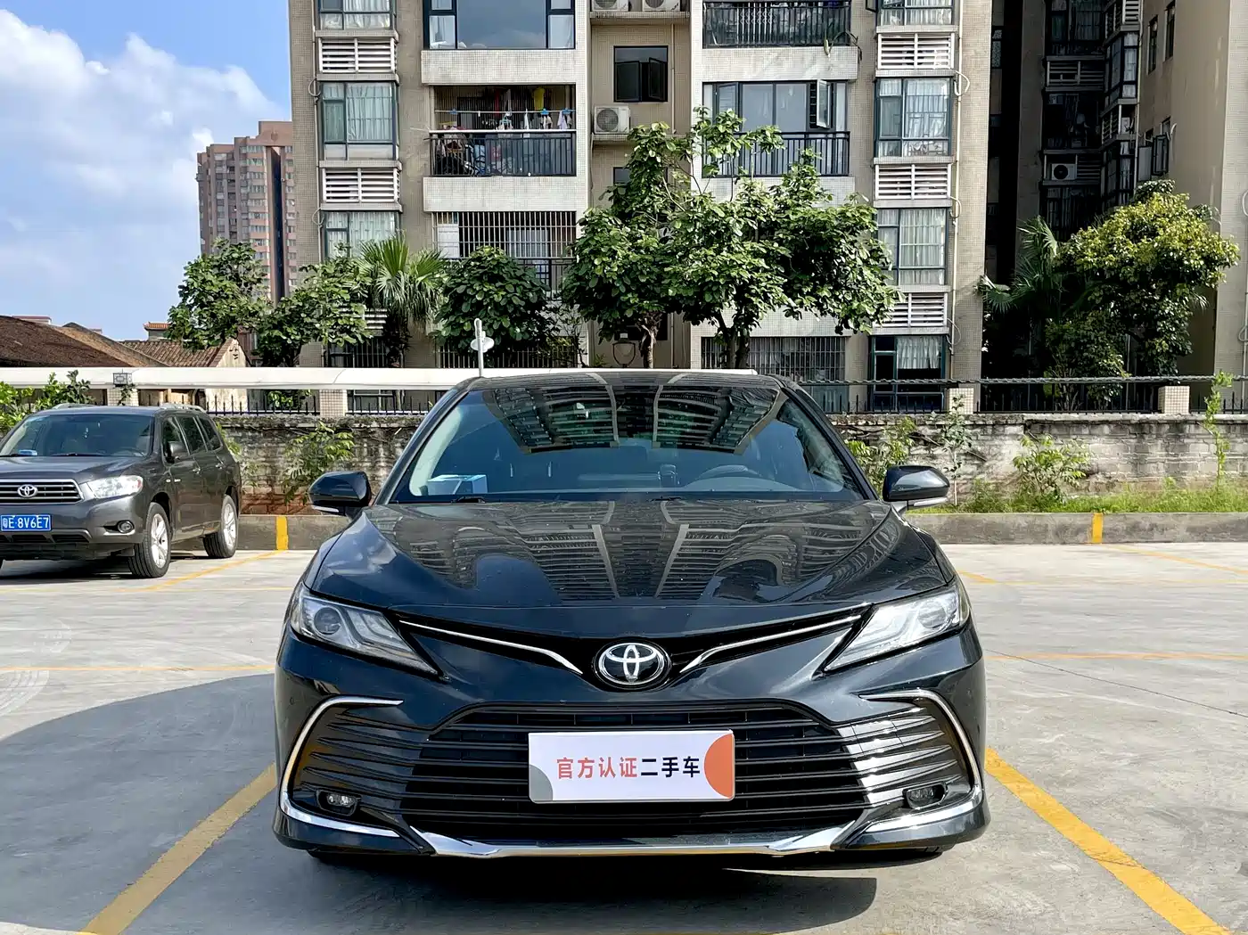 Toyota Camry 2023 2.0G Luxury Edition фото 2