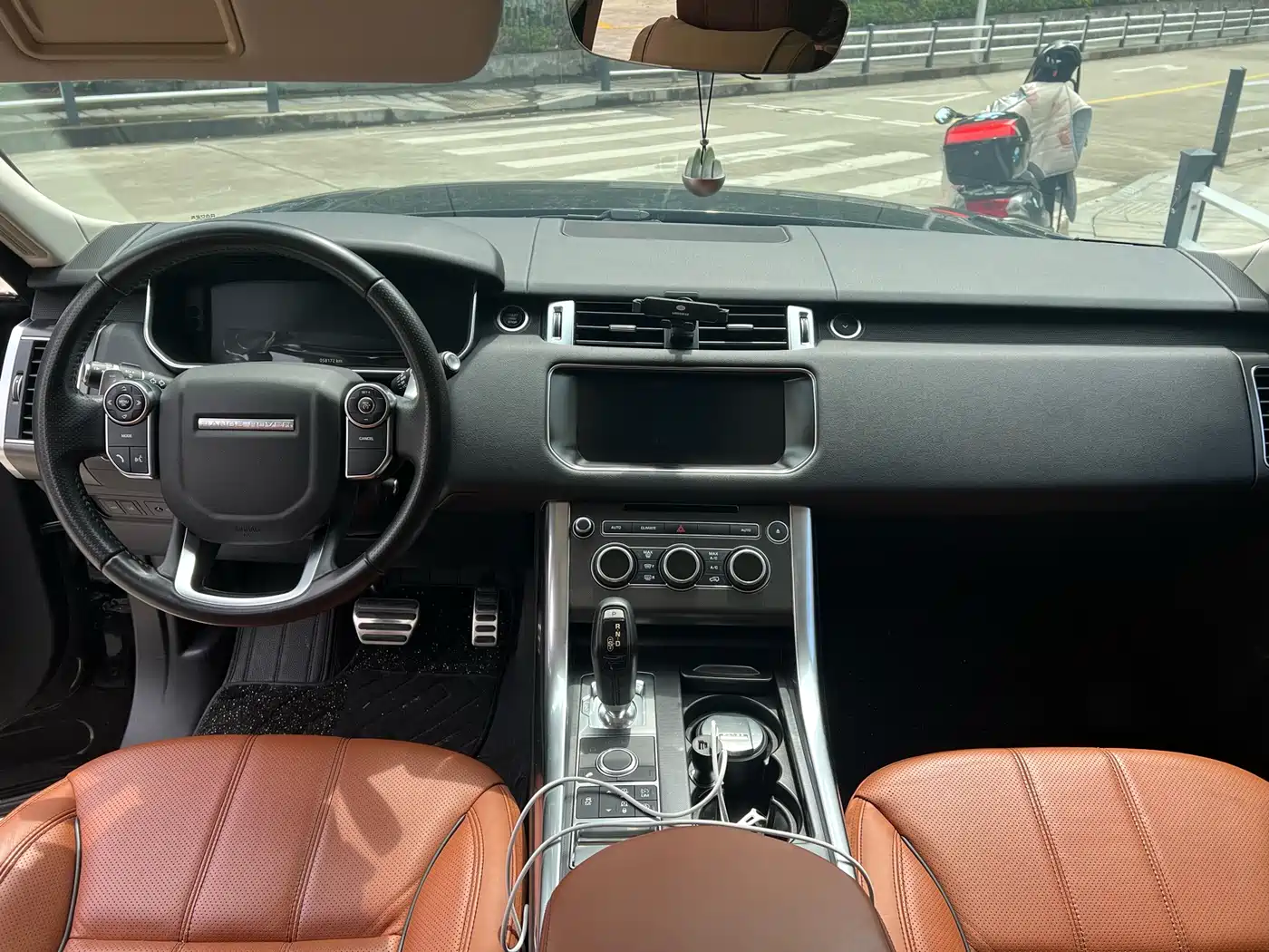 Land Rover Range Rover Sport 2017 3.0 SC V6 HSE DYNAMIC фото 9