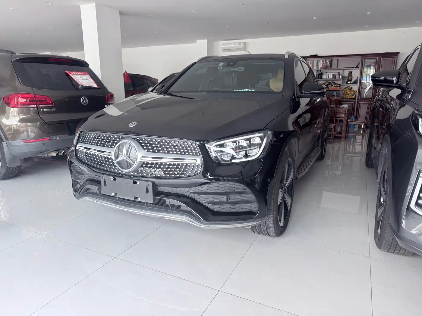 Mercedes-Benz GLC 2022 GLC 300 L 4MATIC Dynamic Collector's Edition фото 2
