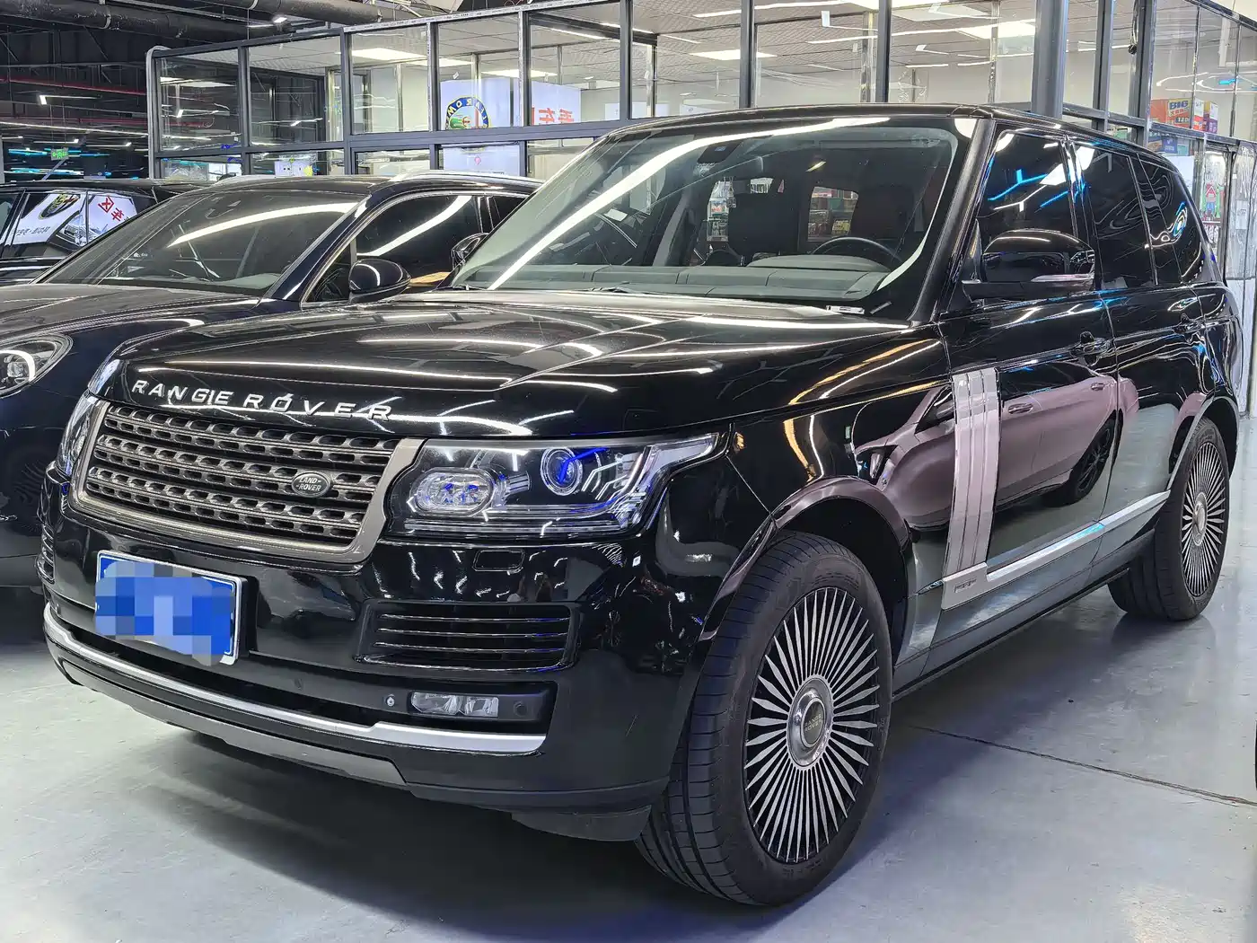Land Rover Range Rover 2015 3.0 TDV6 Vogue